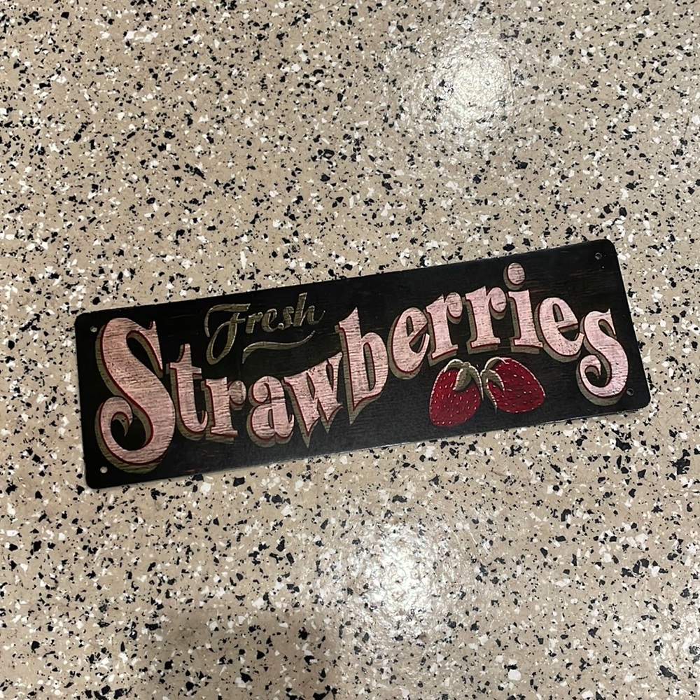Small strawberry sign decor
